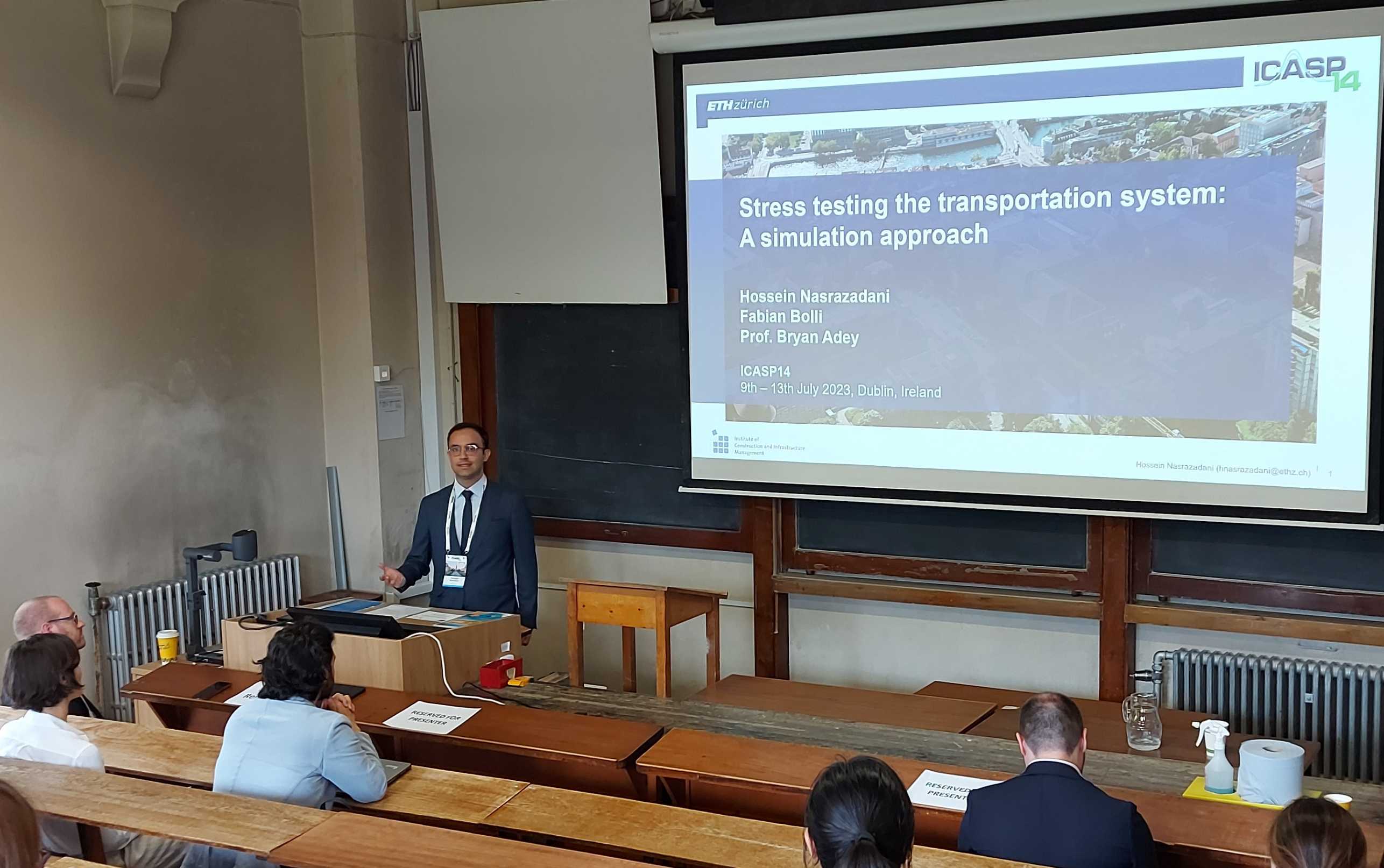Hossein Nasrazadani presenting at ICASP 14