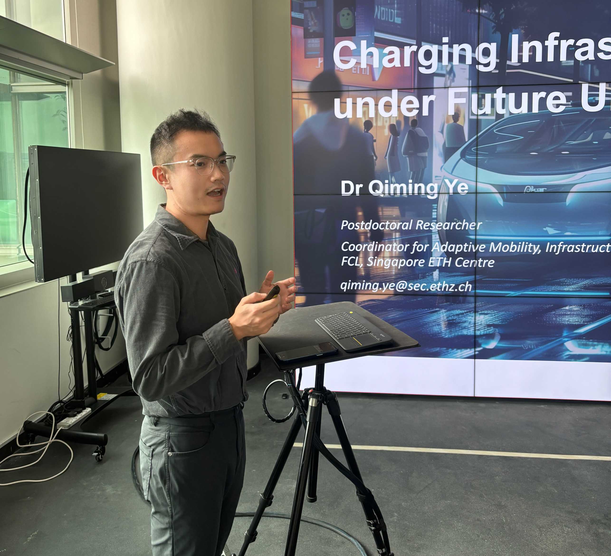 Photo of Qiming Ye at FCL Global in Singapore