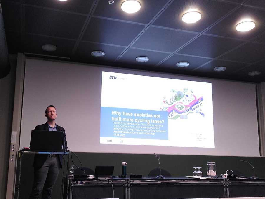 Presentation Arnor Elvarsson